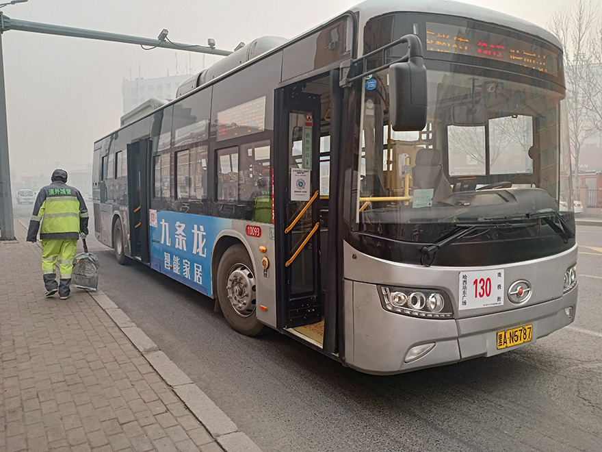 130-3.jpg